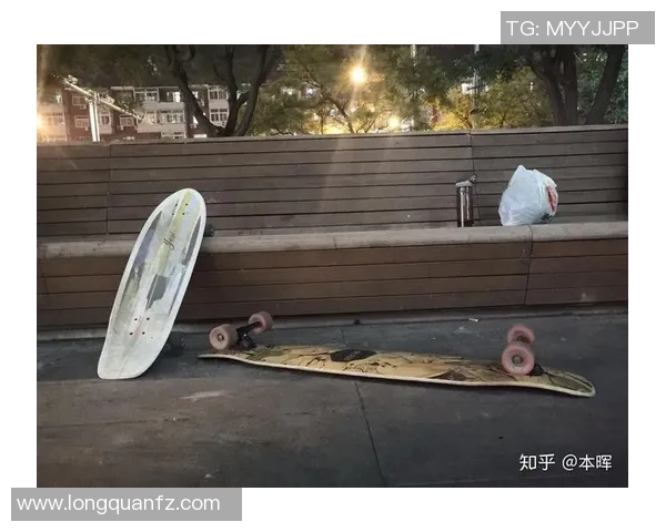 武汉滑板队包夹现象解析与滑板文化的深度探讨